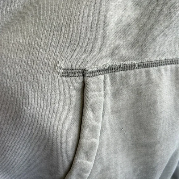 GUC vintage Hollister Custom Surfboards size L LGray Hoodie. Perfectly broken in - Picture 9 of 11